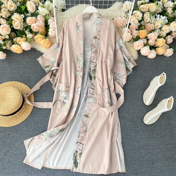 European And American Fashion Blogger Pajama Style Satin Dress Women''s Fashion Printing Long Vacation Sunscreen Coat Fashion